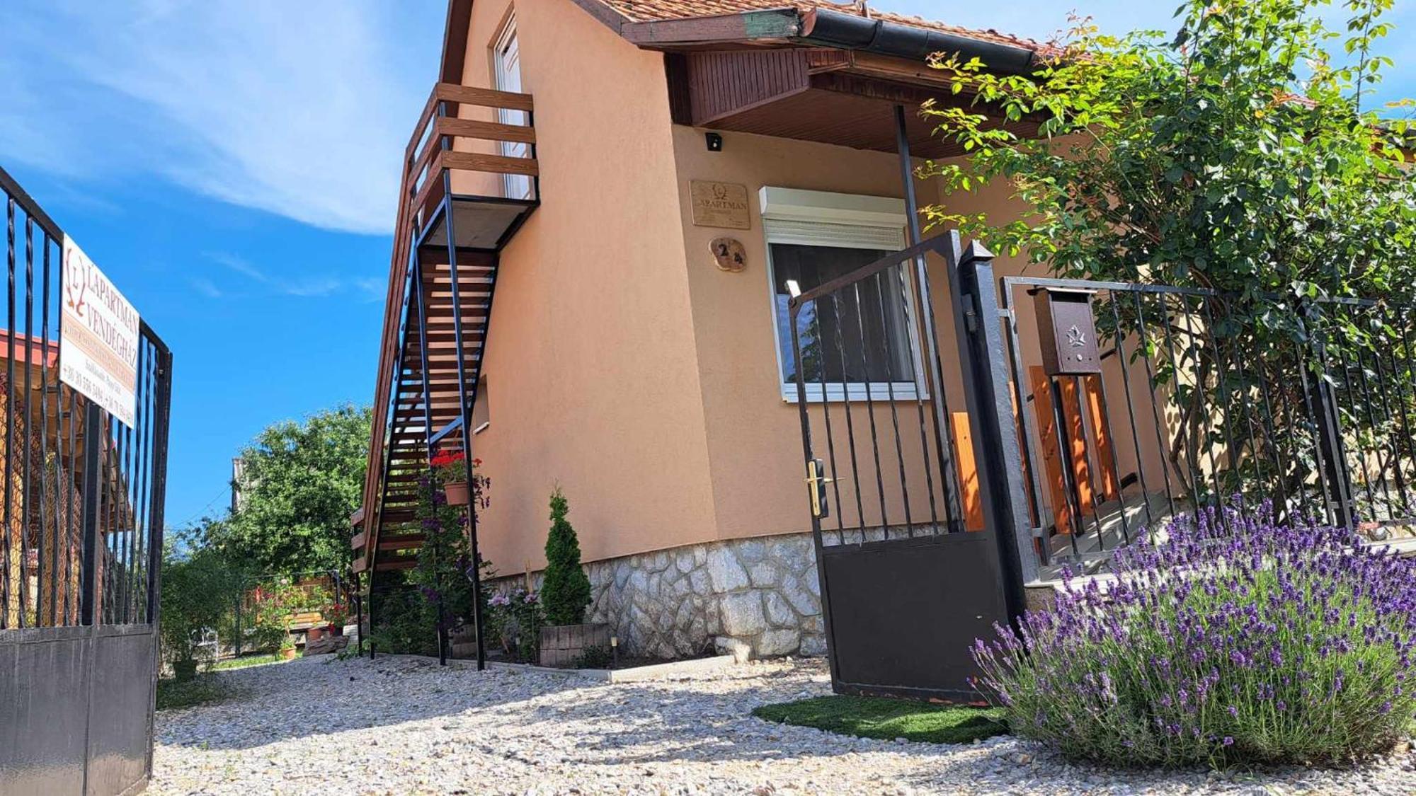 Apartamento Zsory Furdo Lapartman Mezokovesd Szihalom Exterior foto