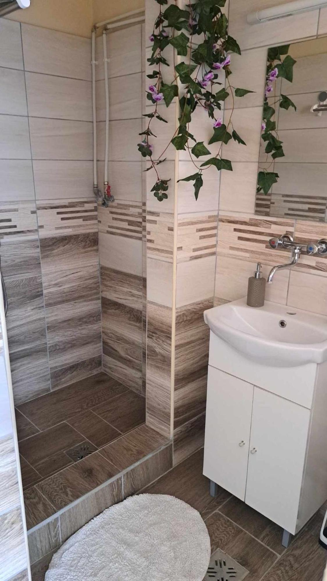Apartamento Zsory Furdo Lapartman Mezokovesd Szihalom Exterior foto